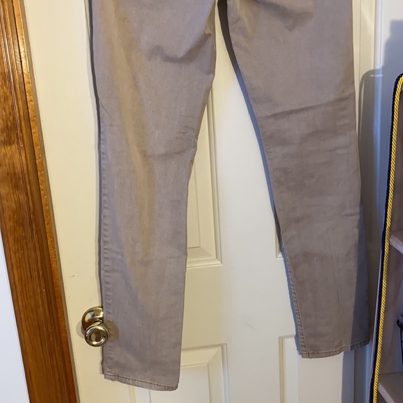 Skinny Low Rise Khaki Pants - Picture 9 of 9